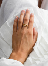 Load image into Gallery viewer, Precious Dotted Oval Wrap Ring - Rutilated Quartz