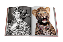 Load image into Gallery viewer, Slipcase Cartier Panthere - Hardcover